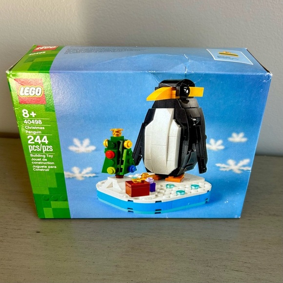 LEGO Holiday Exclusive 40498 Christmas Penguin NEW Sealed RETIRED 244pcs Tree - Picture 2 of 8